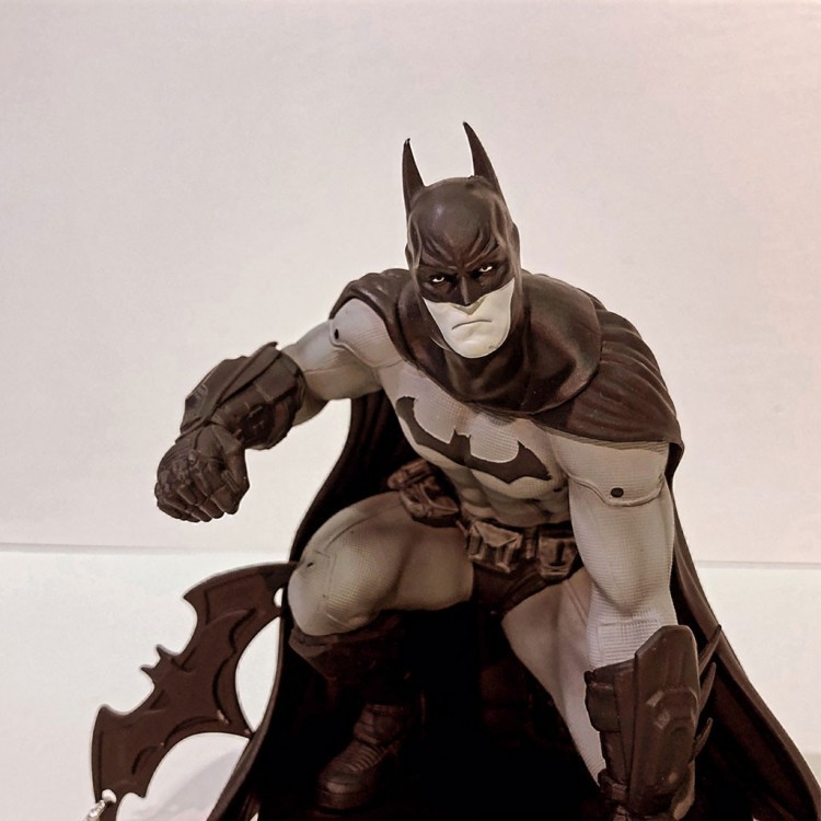 Статуэтка Бэтмен - Batman Arkham City Collector's Edition Figure