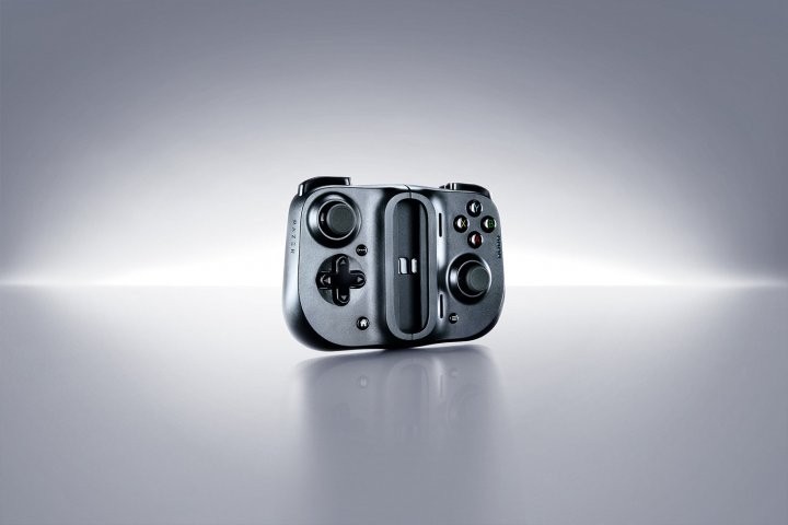 Універсальний геймпад Razer Kishi for iOS Lightning Black (RZ06-03360100-R3M1)