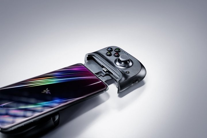 Універсальний геймпад Razer Kishi for iOS Lightning Black (RZ06-03360100-R3M1)