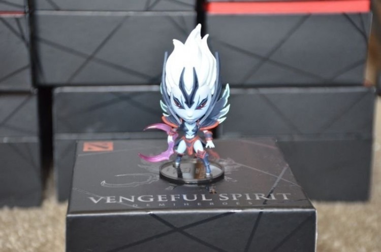 Фигурка Dota 2 Vengeful Spirit Demihero Фигурка Dota 2 Vengeful Spirit Demihero