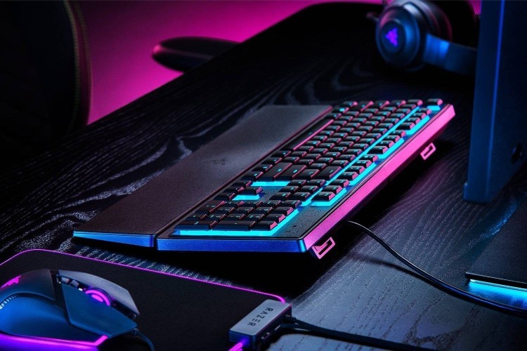 Клавіатура RAZER Ornata V3 X RU (RZ03-04470800-R3R1)