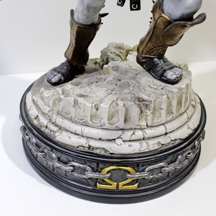 Статуэтка Sideshow Premium Format Kratos God of War Statue Exclusive