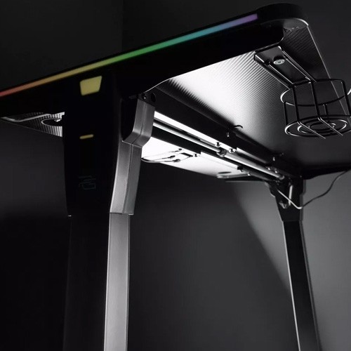 Стіл для геймерів Proove Gaming PVP з регулюванням